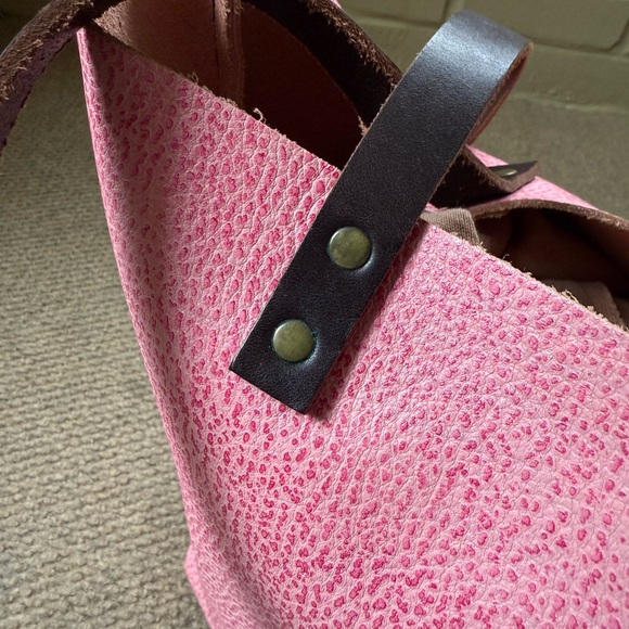 Portland Leather Goods Large Tote Pebbled Bubblegum Pink Bag Work Travel EUC - Picture 5 of 11